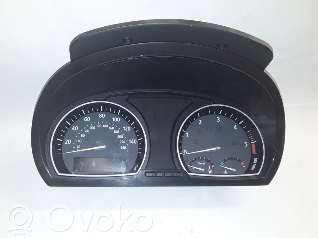 BMW X3 E83 Nopeusmittari (mittaristo) 