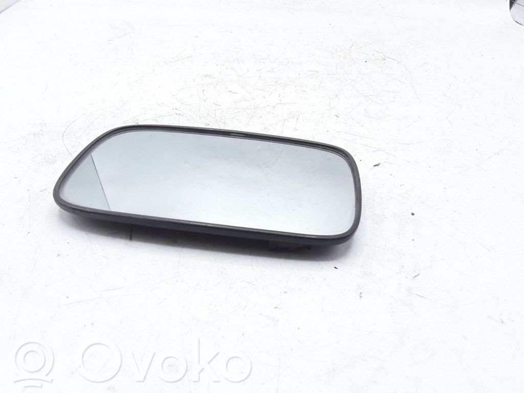 Volvo S40, V40 Spoguļa stikls 