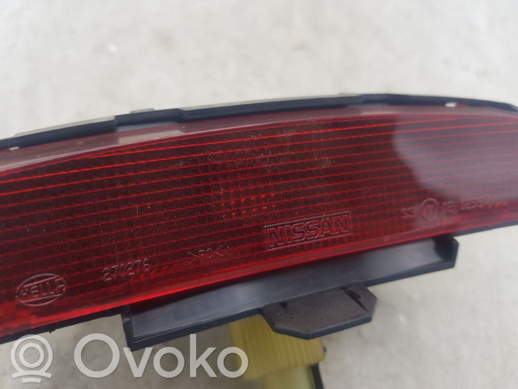 Nissan Primera Papildu bremžu signāla lukturis 