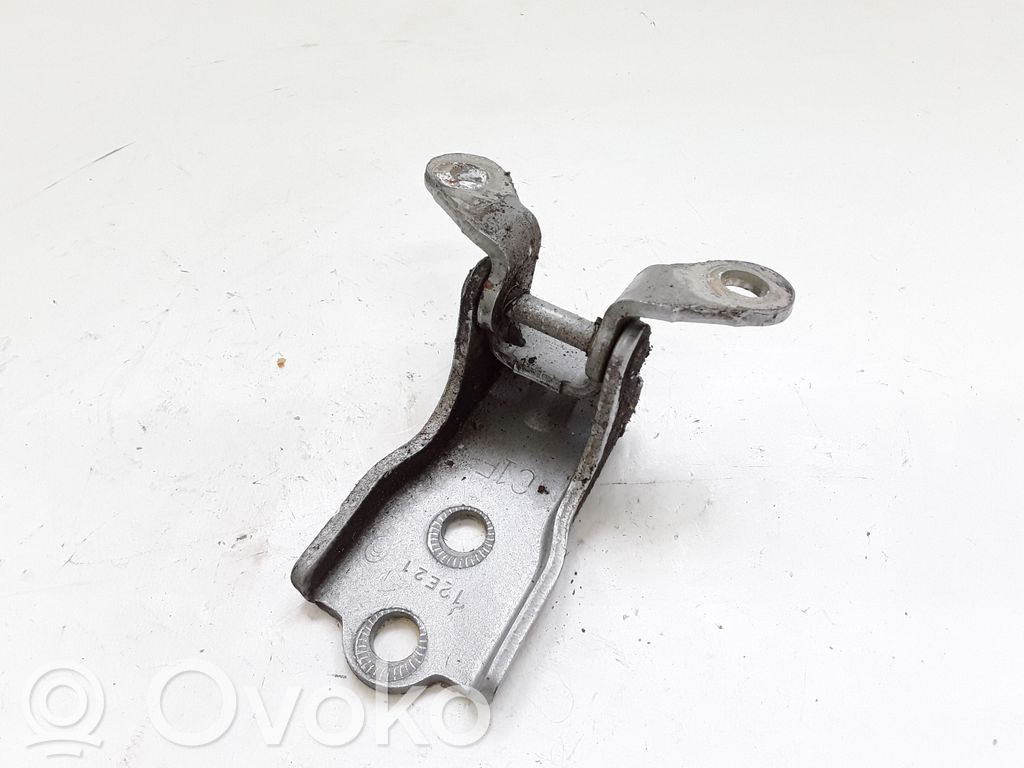 Opel Antara Front door lower hinge 