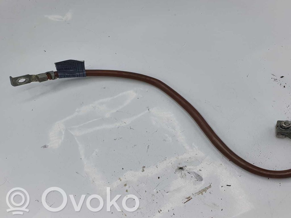 BMW 1 E81 E87 Positive cable (battery) 