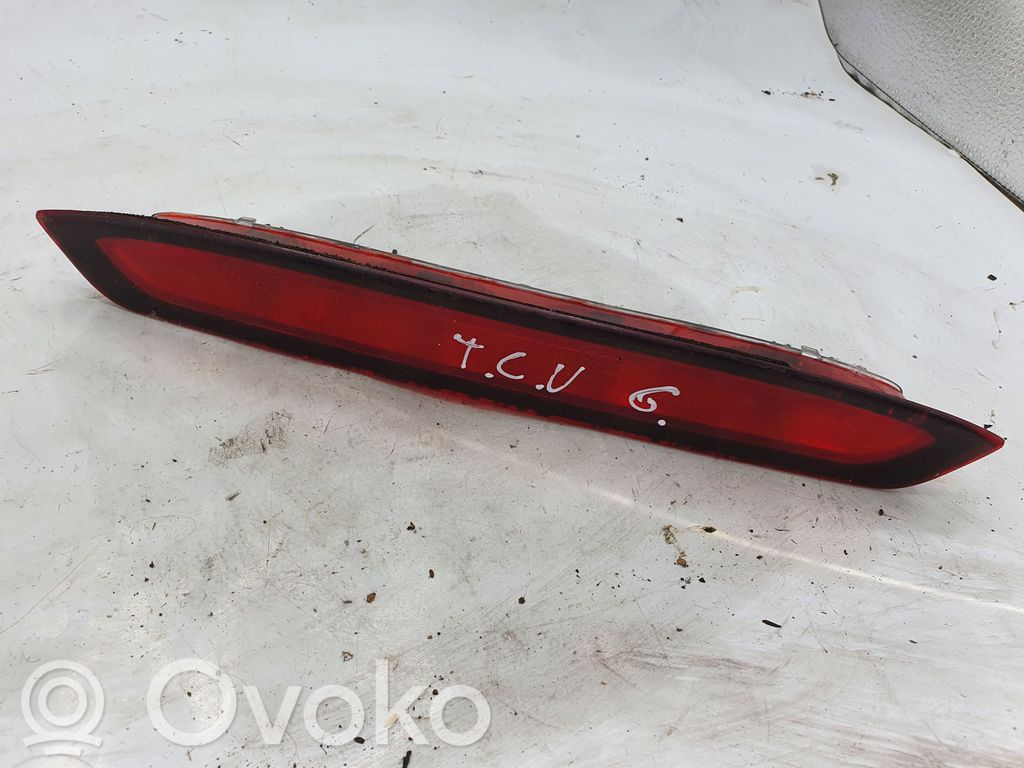 Toyota Corolla Verso E121 Third/center stoplight 