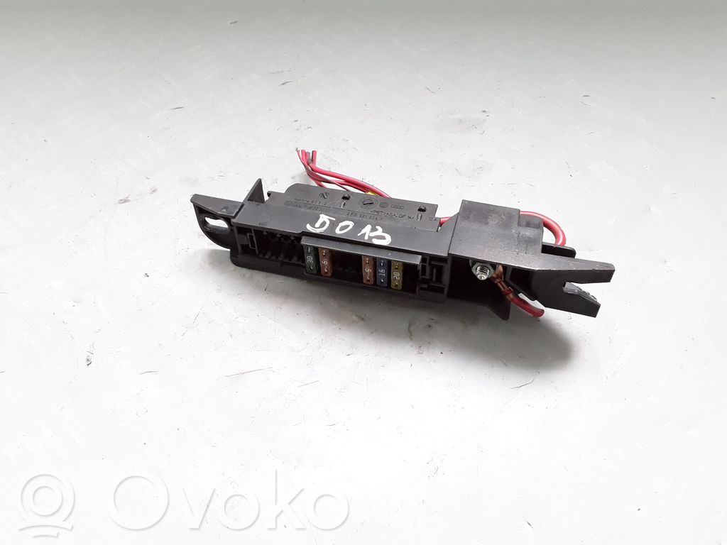 Audi A8 S8 D3 4E Fuse module 