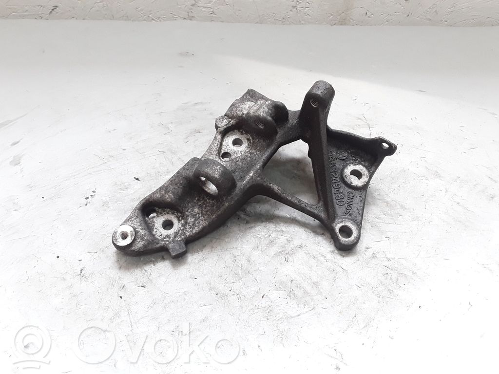Volvo S60 Supporto di montaggio del motore (usato)