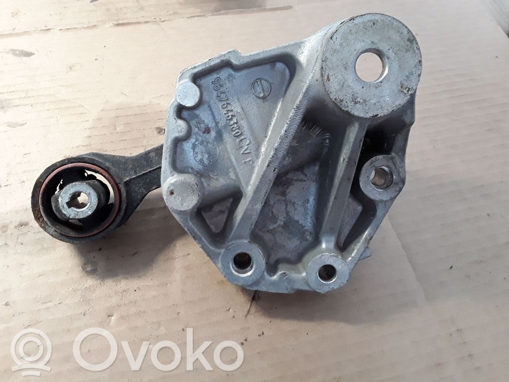 Halterung Lager Motor   9647646380