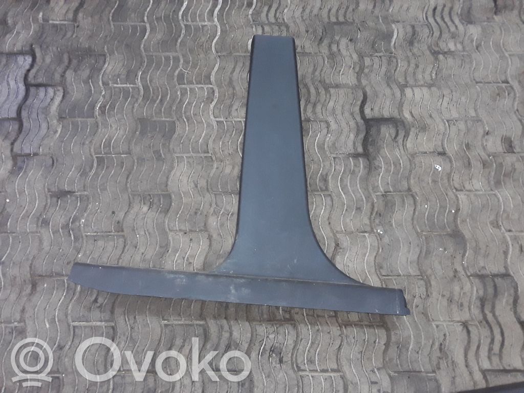 Dodge Nitro (B) pillar trim (bottom) 