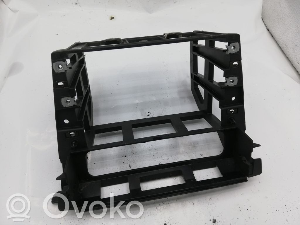 BMW 3 E90 E91 Radio/GPS head unit trim 