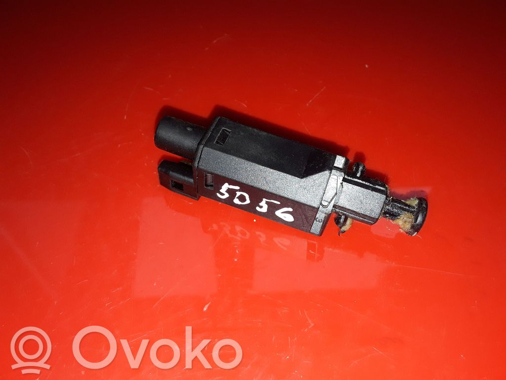 Volkswagen Golf IV Interruttore del pedale del freno 