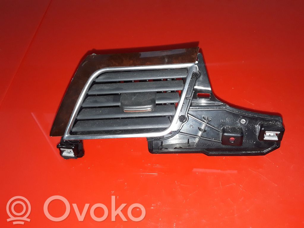 Audi A8 S8 D4 4H Grilă ventilație/ramă laterală bord 