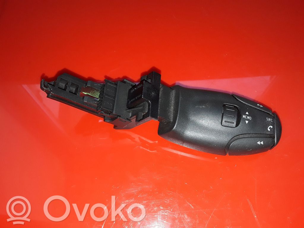 Peugeot 407 Panel radia 