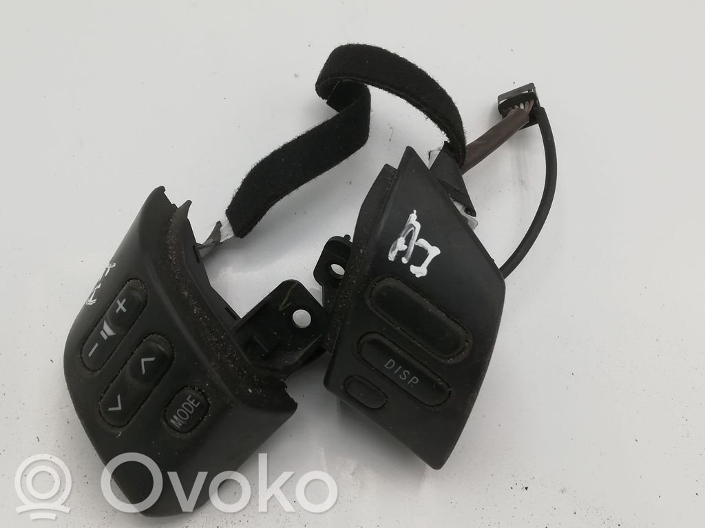 Toyota Corolla Verso AR10 Butoane/comutatoare pe volan 