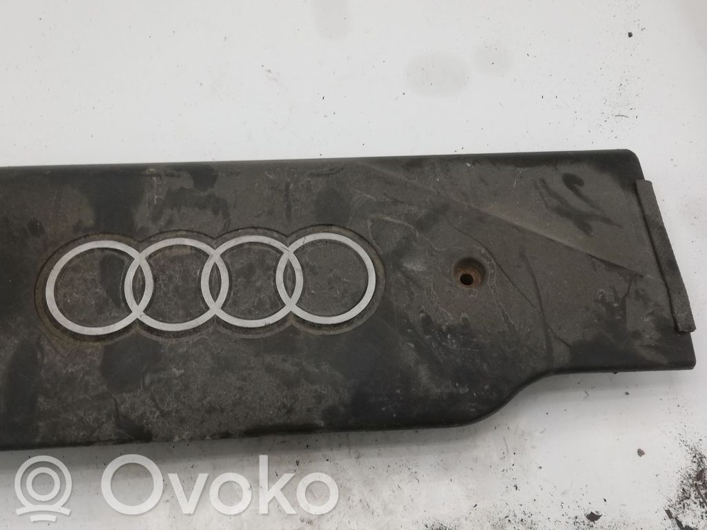 Audi A8 S8 D2 4D Moottorin koppa 