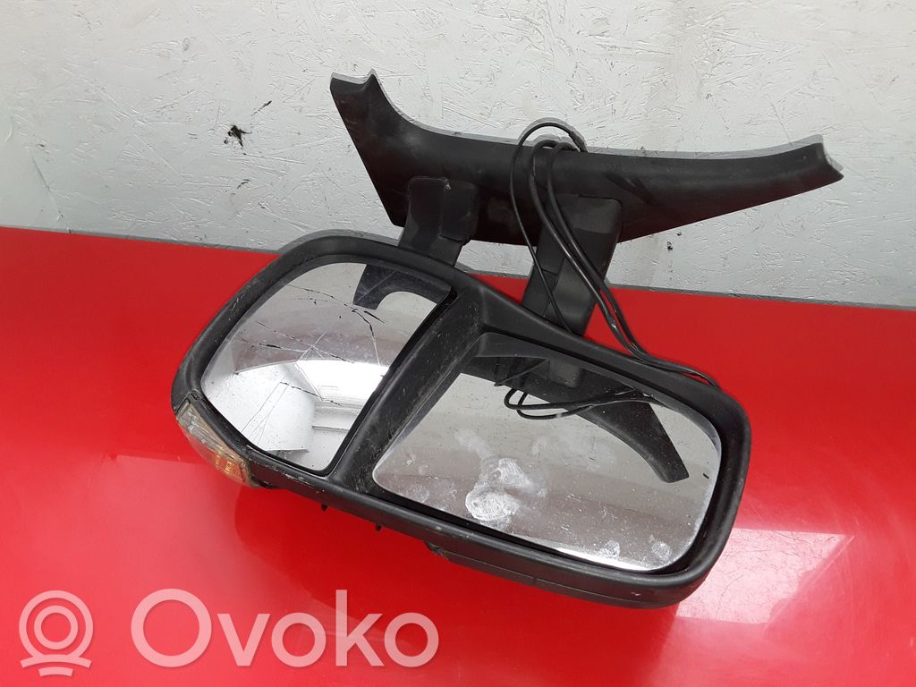 Iveco Daily 35 - 40.10 Specchietto retrovisore elettrico portiera anteriore 