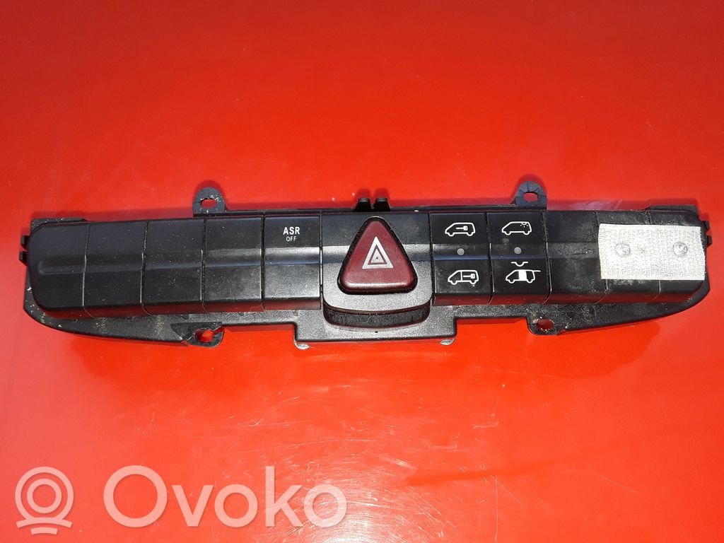 Mercedes-Benz Vito Viano W639 Comutator lumini pericol