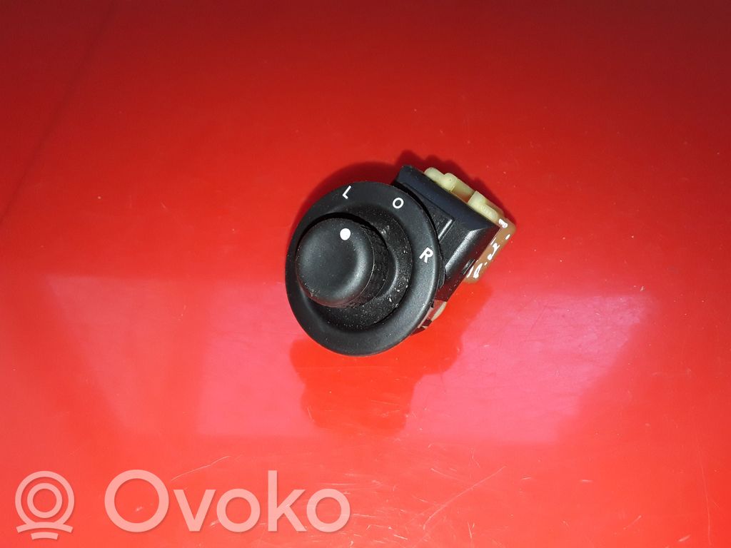 Wing mirror switch   56040694AD,3107A