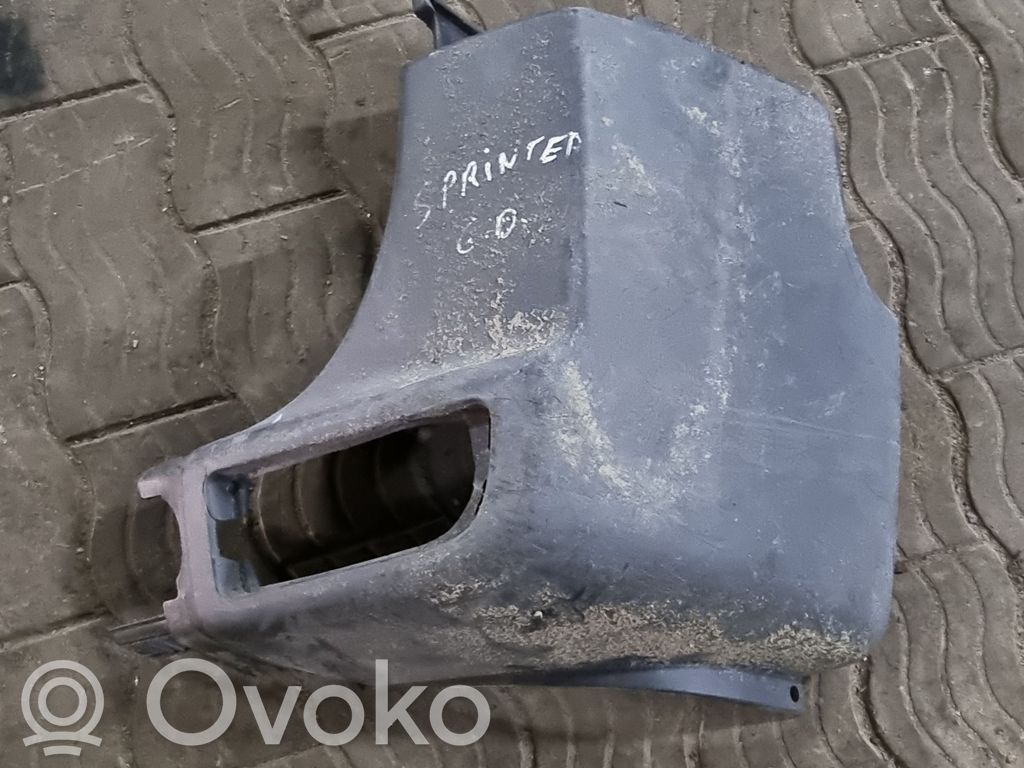 Mercedes-Benz Sprinter W906 Rivestimento del pannello parte angolare del paraurti posteriore