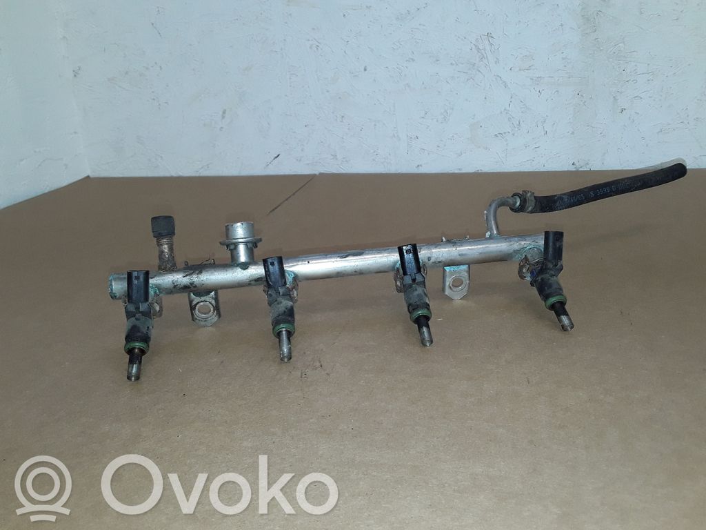 Set injectoare combustibil   A2660700595