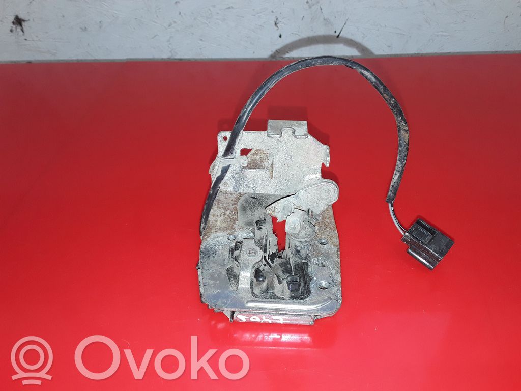 Renault Master III Liukuoven lukko 