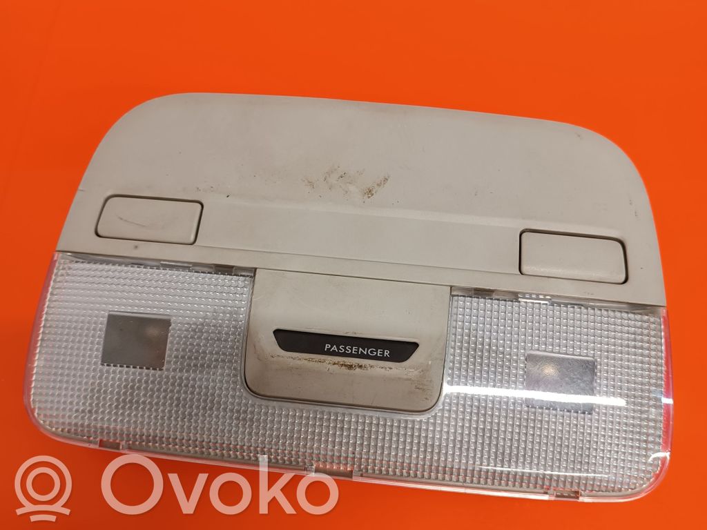 Etuistuimen valo   VC12005