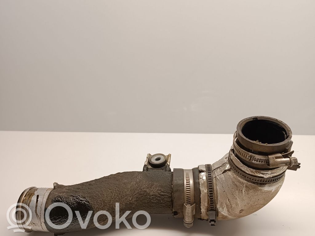 Intercooler hose/pipe   NOCODE