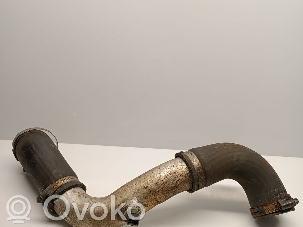 Intercooler hose/pipe   NOCODE