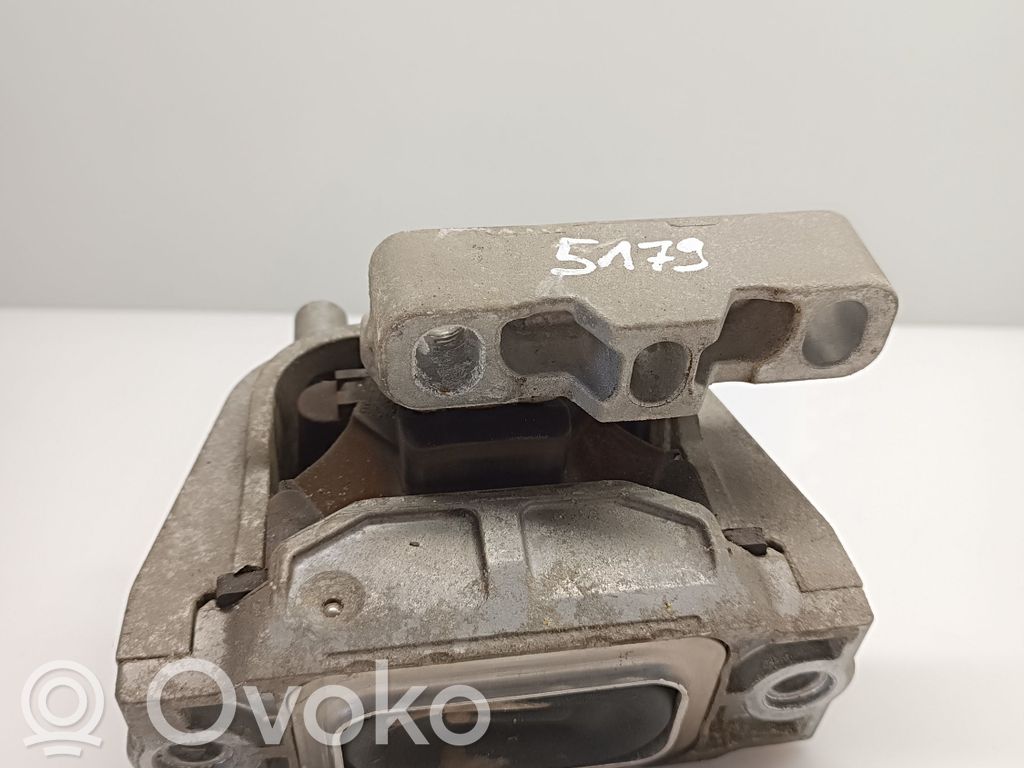 Moottorin kiinnikekorvake   1K0199262CB