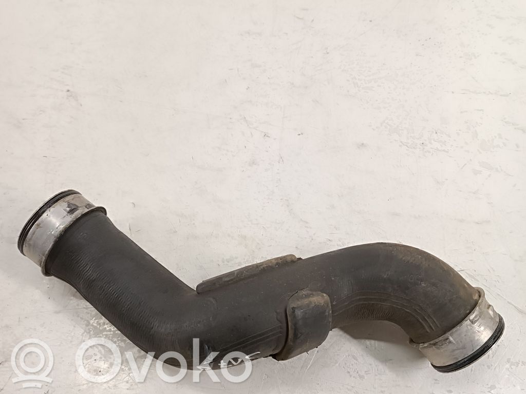 Mercedes-Benz C W203 Tubo flessibile intercooler