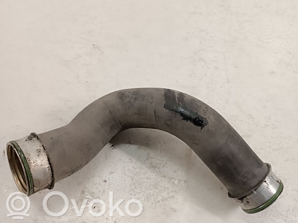 Volkswagen Transporter - Caravelle T5 Tubo flessibile intercooler