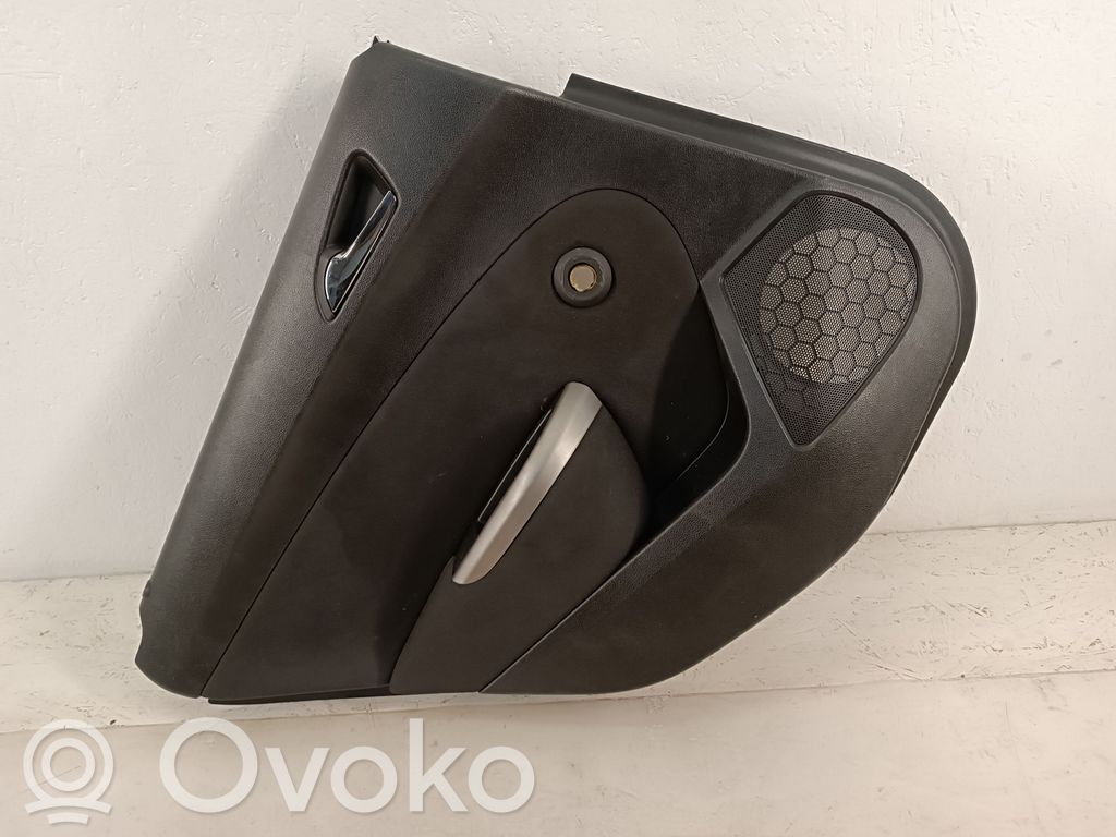 Takaoven verhoilu   NOCODE