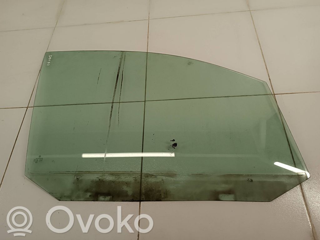 Volkswagen Caddy Vetro del finestrino della portiera anteriore - quattro porte