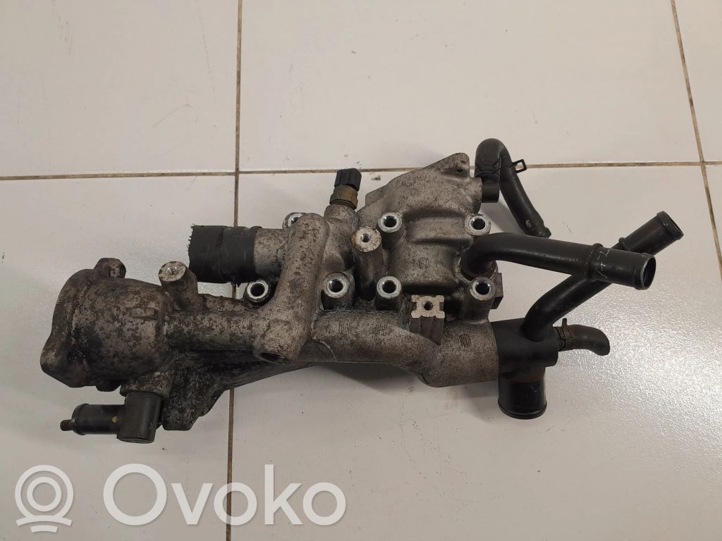 KIA Sorento Alloggiamento termostato