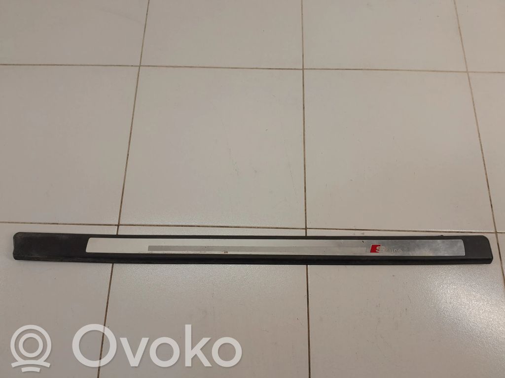 Audi A3 S3 A3 Sportback 8P Copertura del rivestimento del sottoporta anteriore 