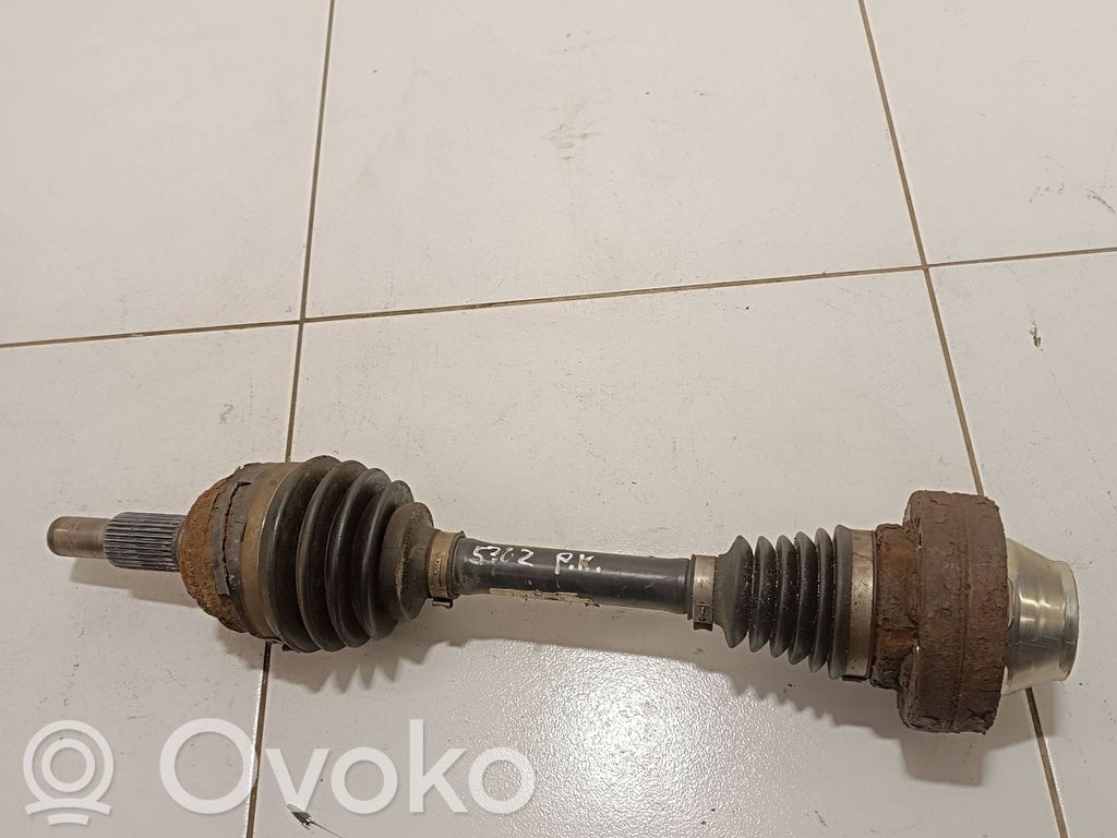 Volkswagen Touareg II Priekinis pusašis 