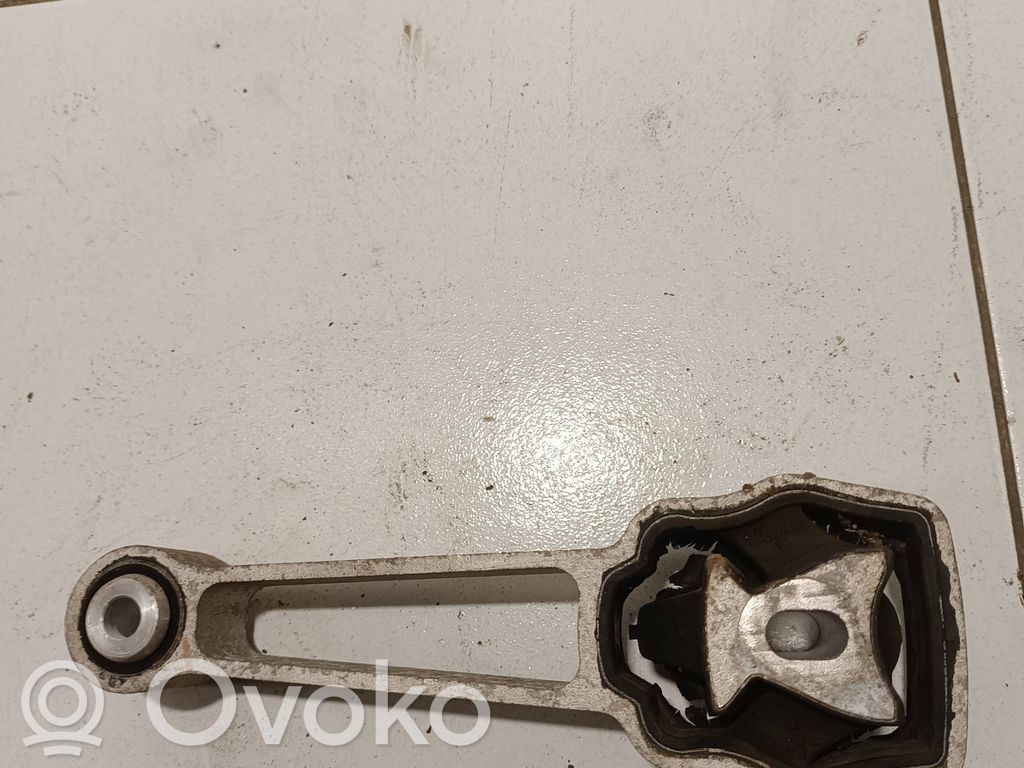 Land Rover Discovery Sport Engine mount bracket 