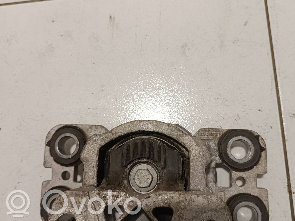 Land Rover Discovery Sport Engine mount bracket 