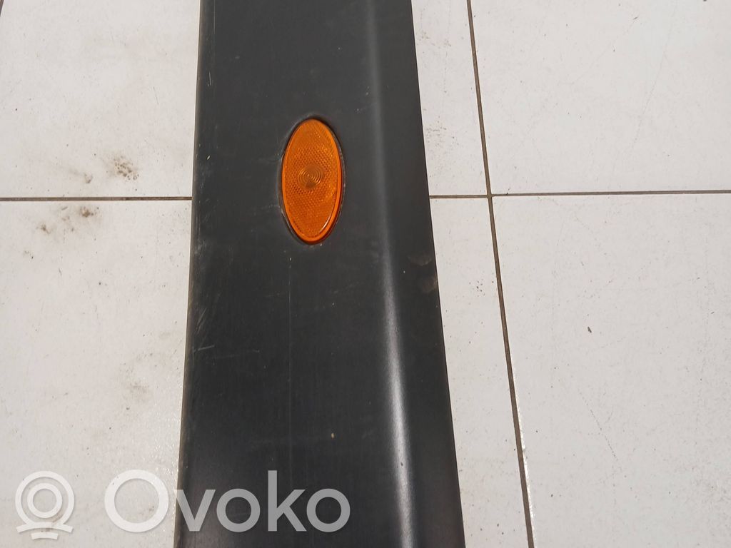 Renault Master III Listwa tylnego błotnika 