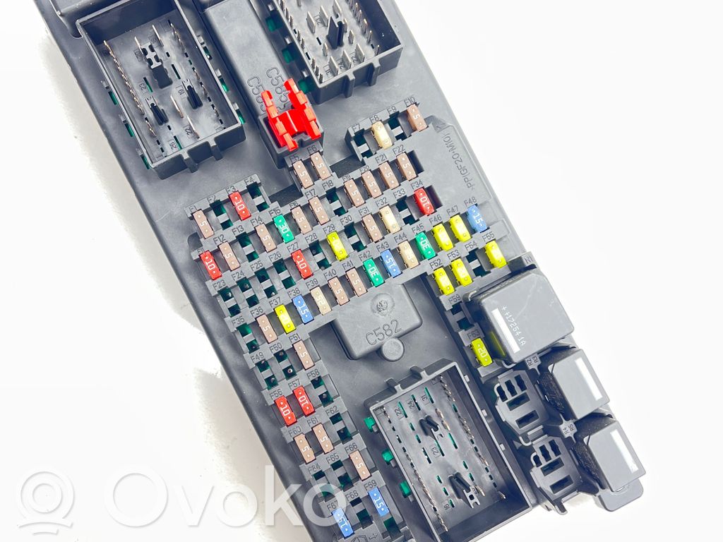 Ramka / Moduł bezpieczników   FK7214F041AE,4834611395,50AK11F07,FK7214F041