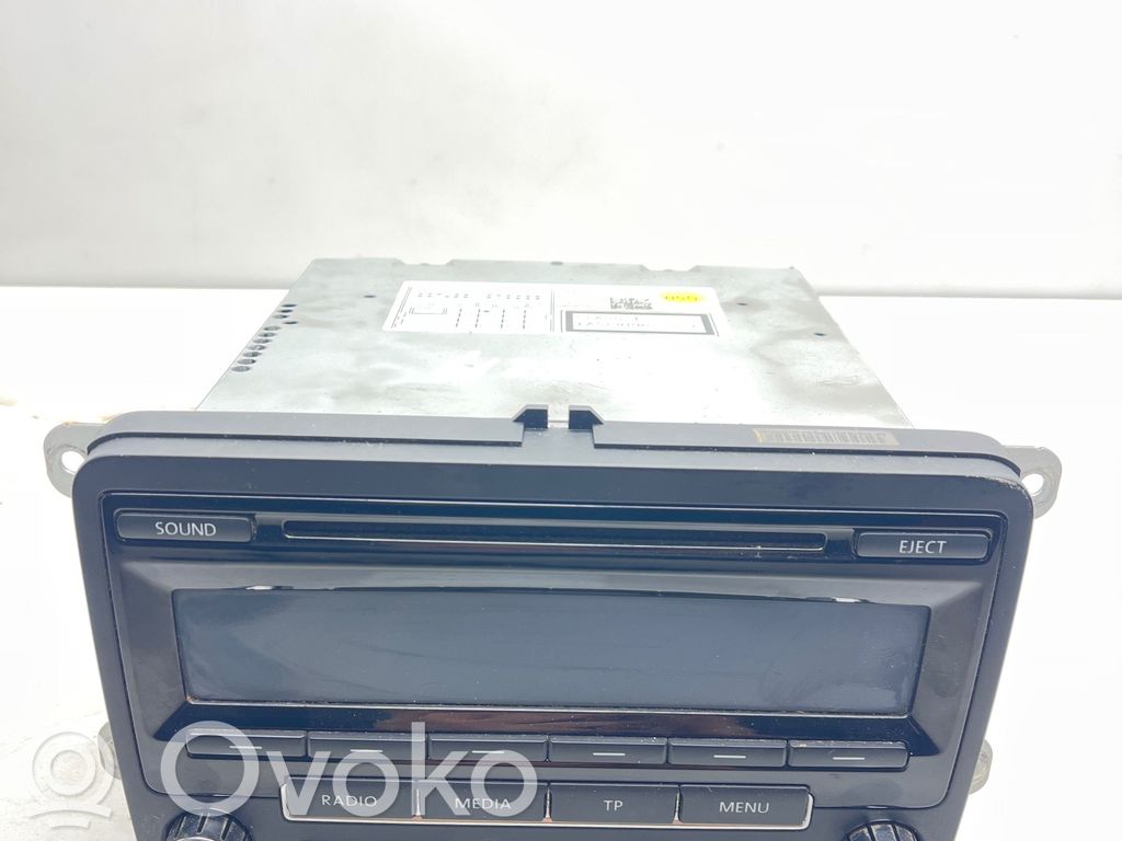 Volkswagen PASSAT B7 Unità principale autoradio/CD/DVD/GPS 