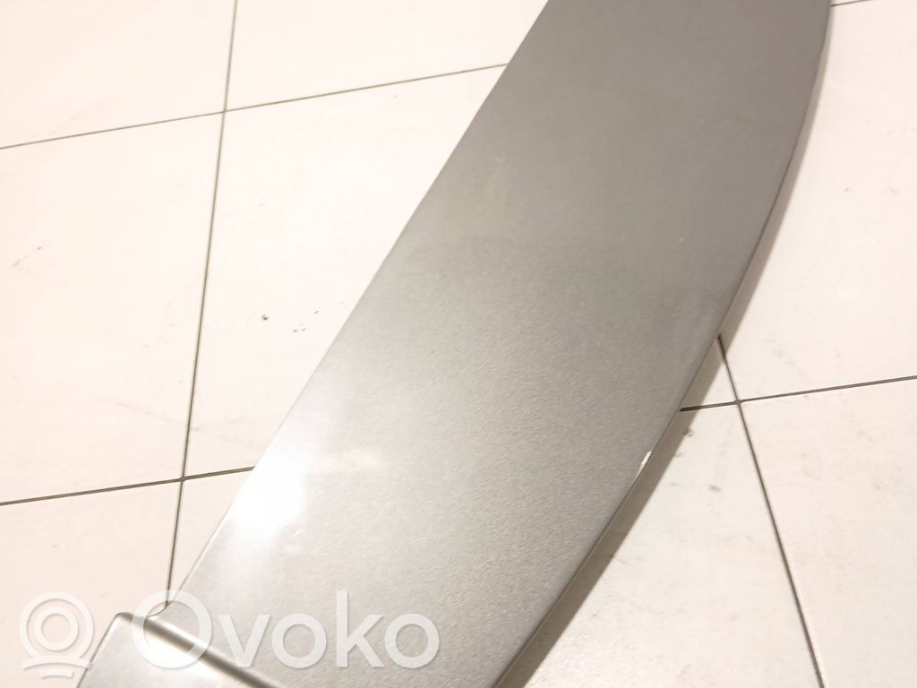 Jeep Compass Tailgate/trunk spoiler 
