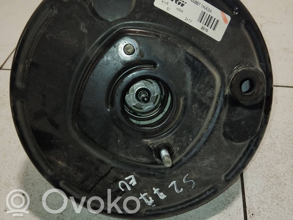 Nissan Juke I F15 Wspomaganie hamulca 