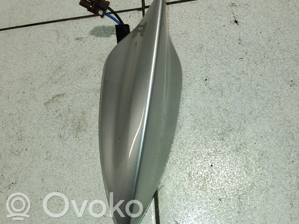 Opel Insignia B GPS-pystyantenni 
