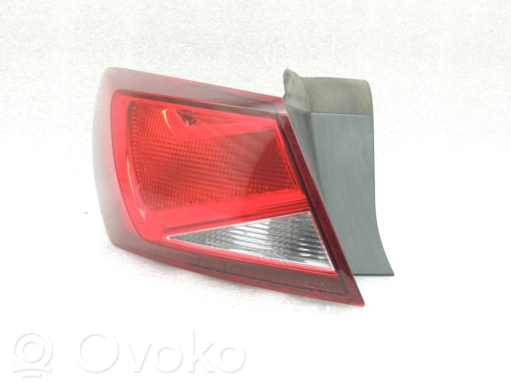 Seat Leon (5F) Rear/tail lights 
