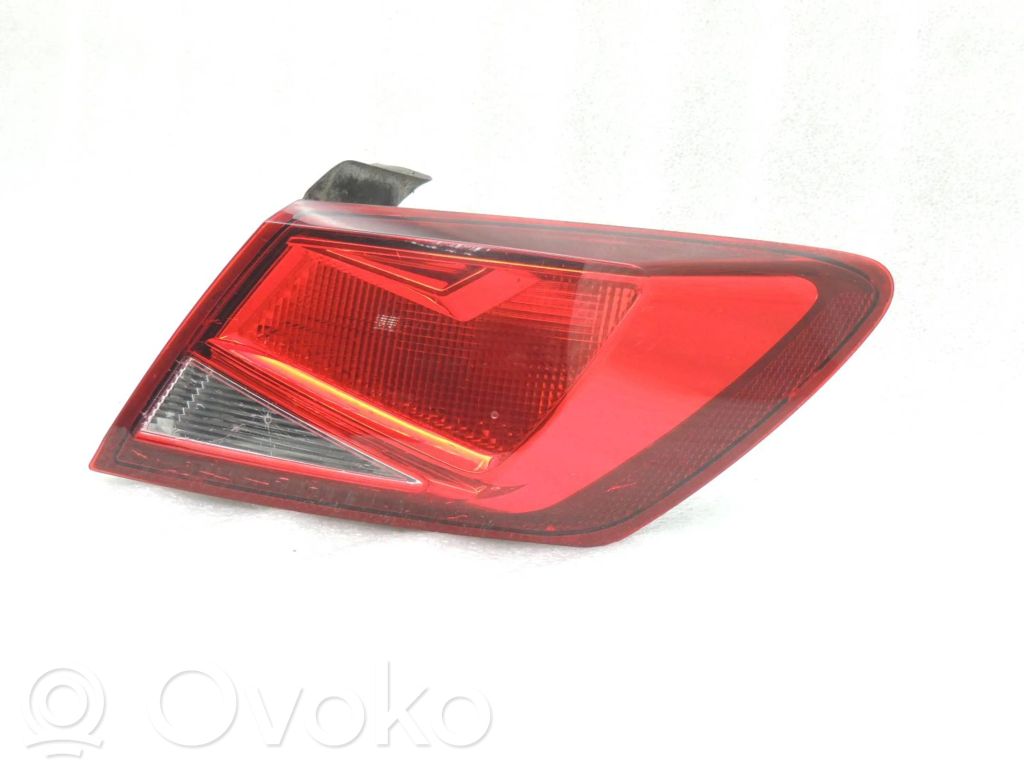 Seat Leon (5F) Rear/tail lights 