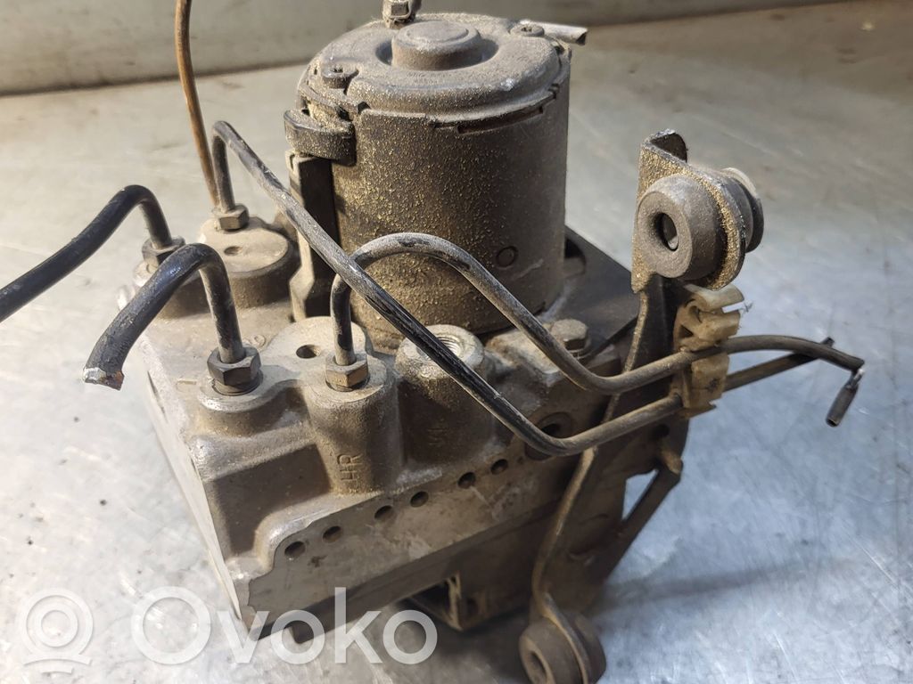 Audi A4 S4 B5 8D ABS bloks 
