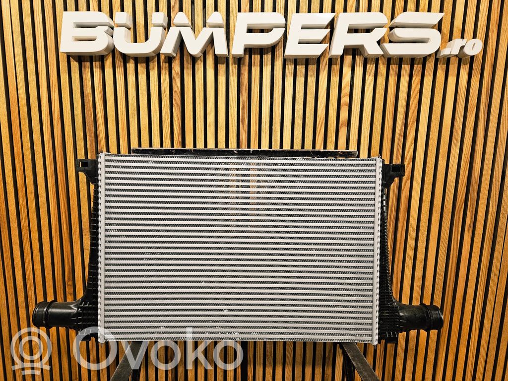 Audi Q7 4M Interkūlerio radiatorius 
