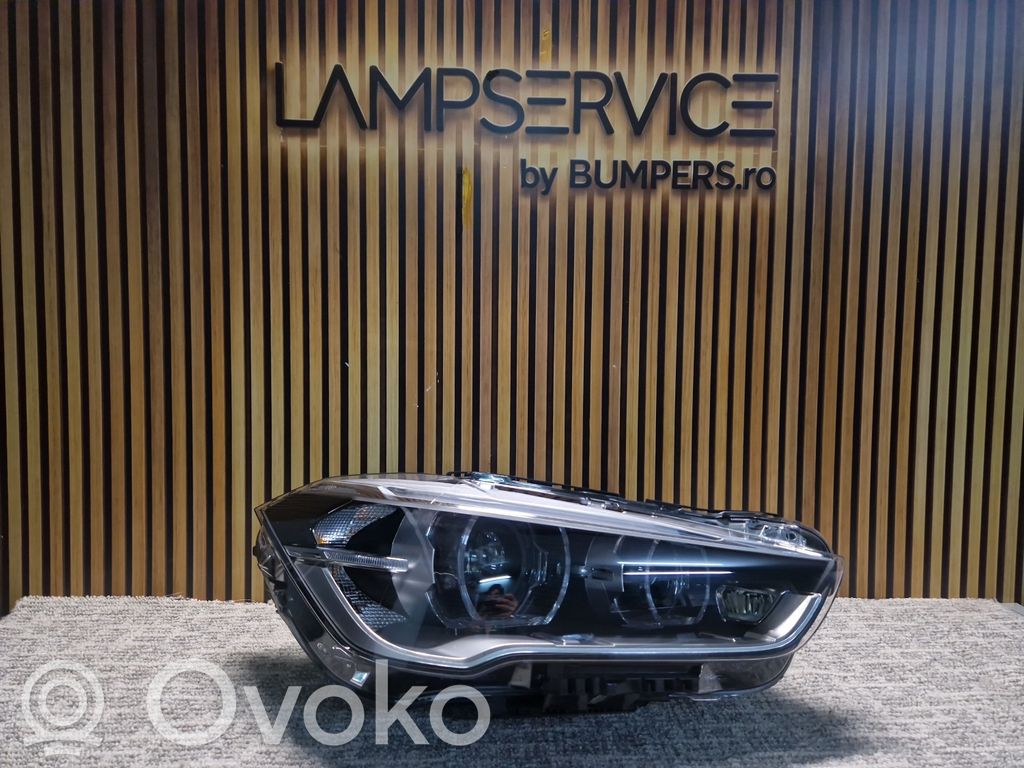 BMW X1 F48 F49 Lampa przednia 