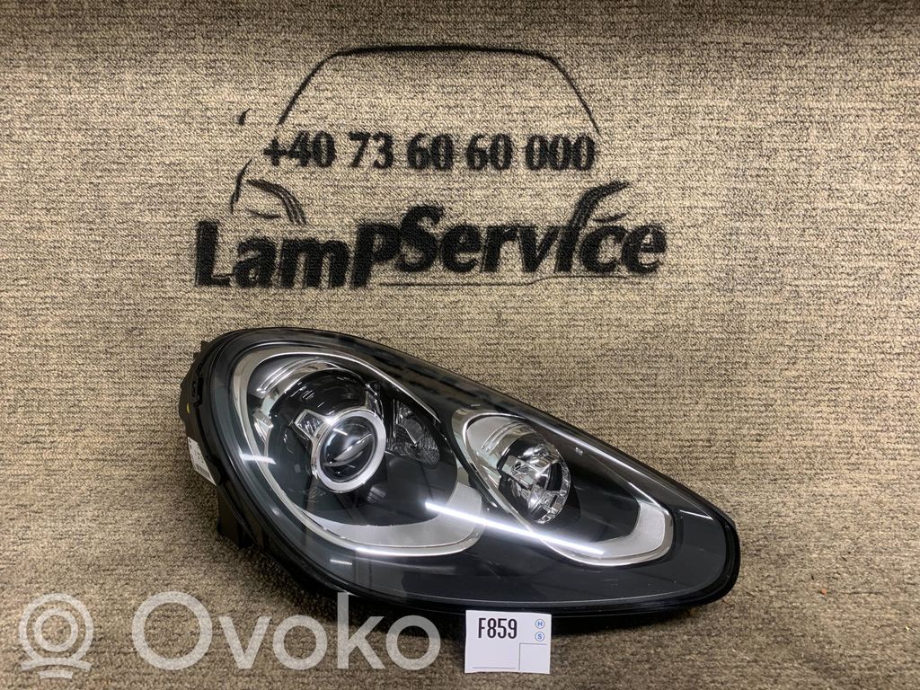 Porsche Cayenne (92A) Faro/fanale 
