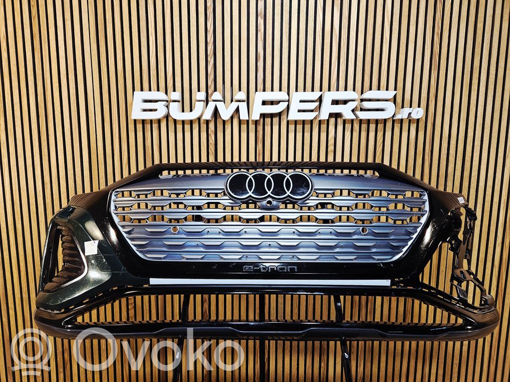 Audi Q8 e-tron Bară față 