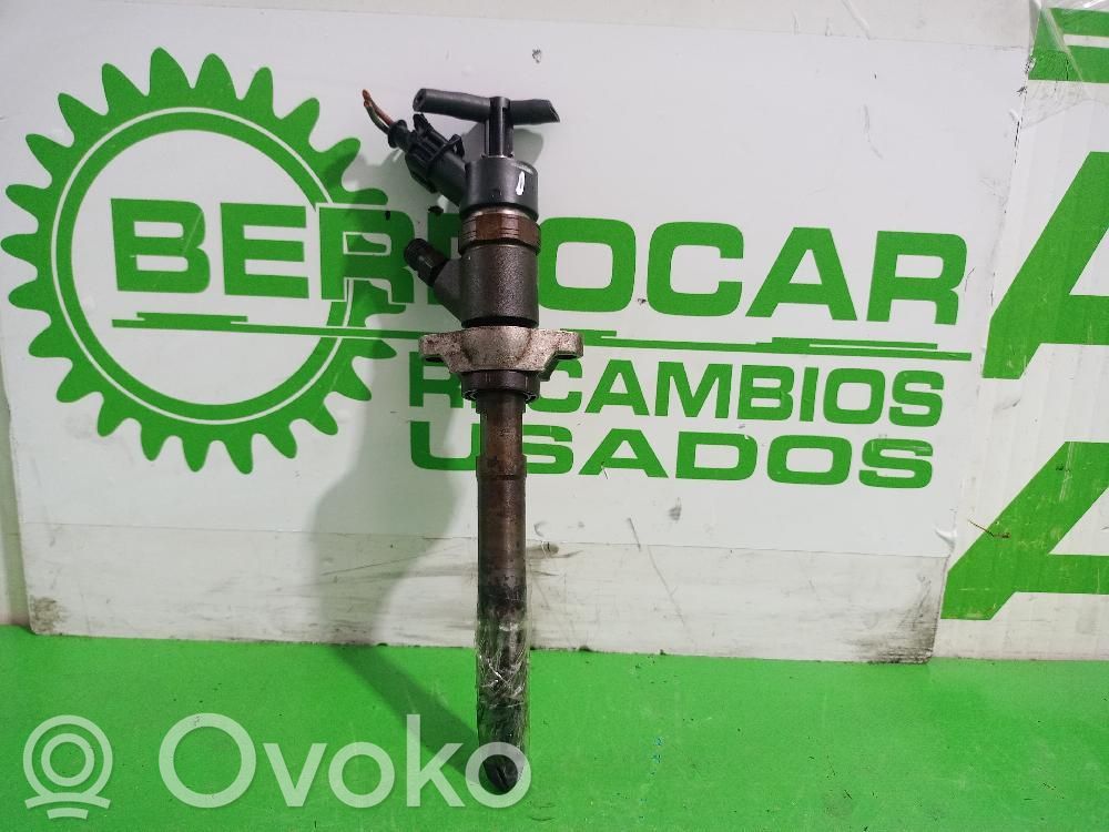 Inyector de combustible   1980J3