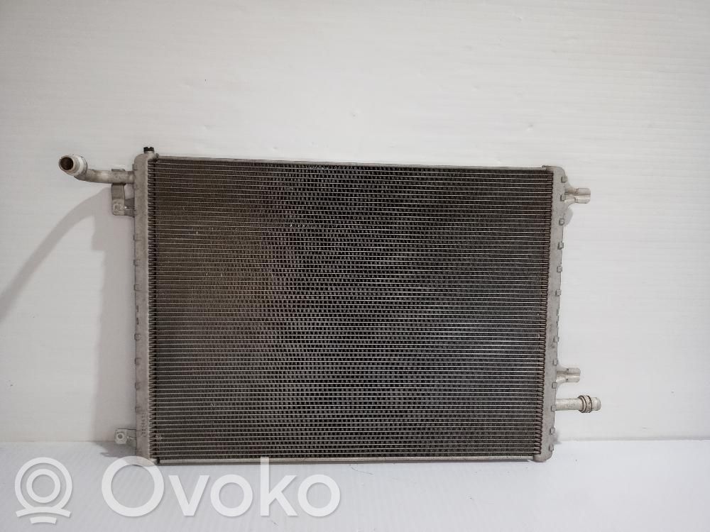 Coolant radiator   J9C7324